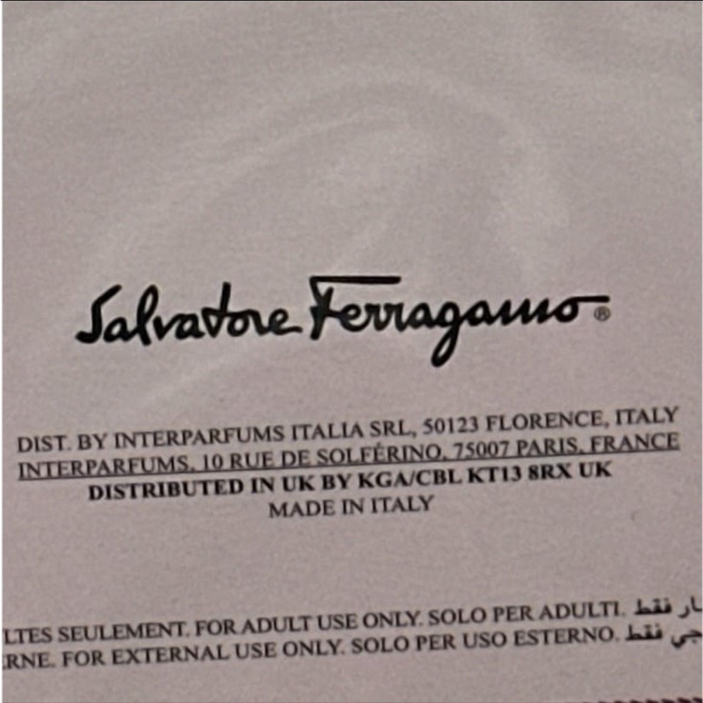 Salvatore Ferragamo Signorina EU DE Parfum 3.4 FL. OZ. Brand New / Sealed! - Picture 4 of 7